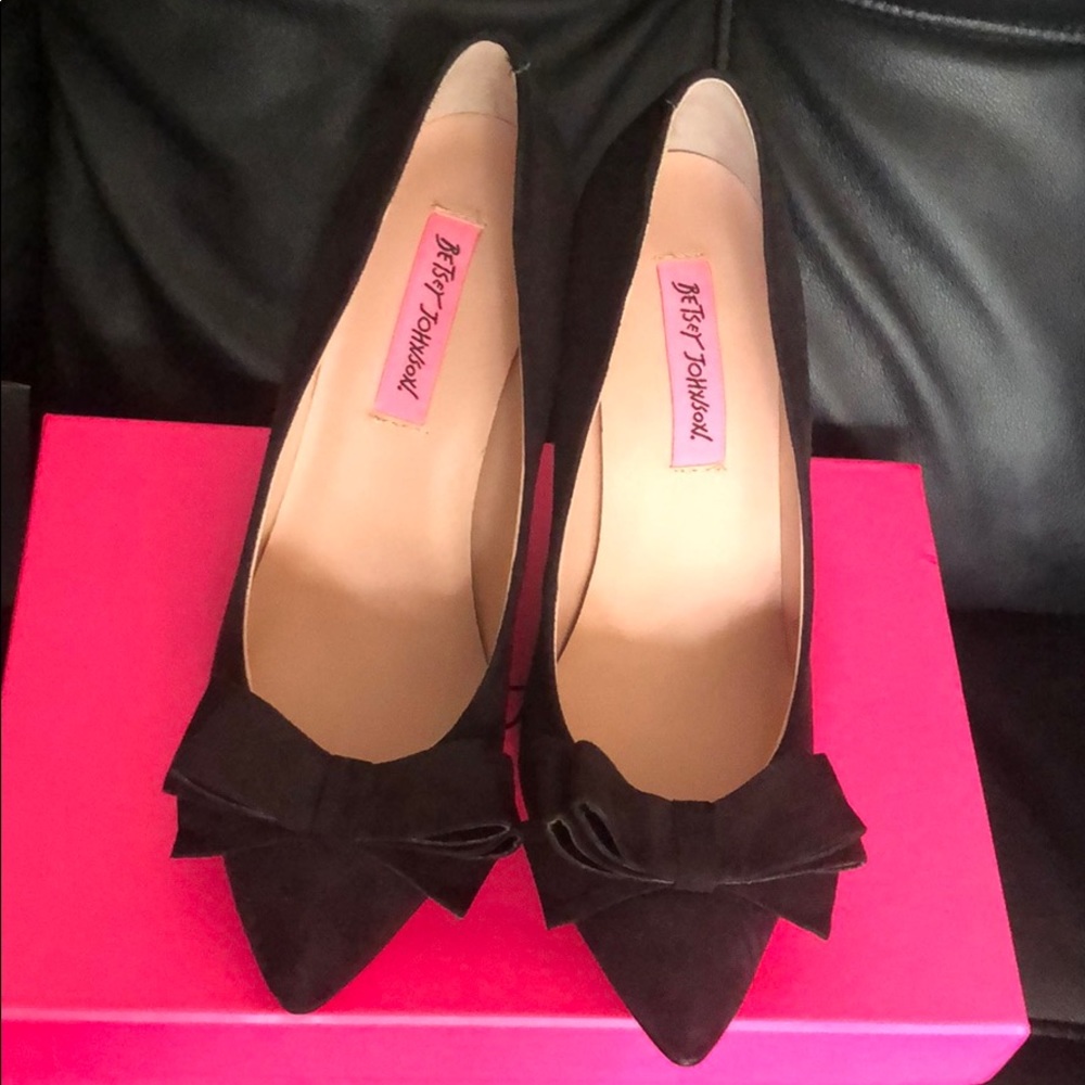 Betsey Johnson pumps